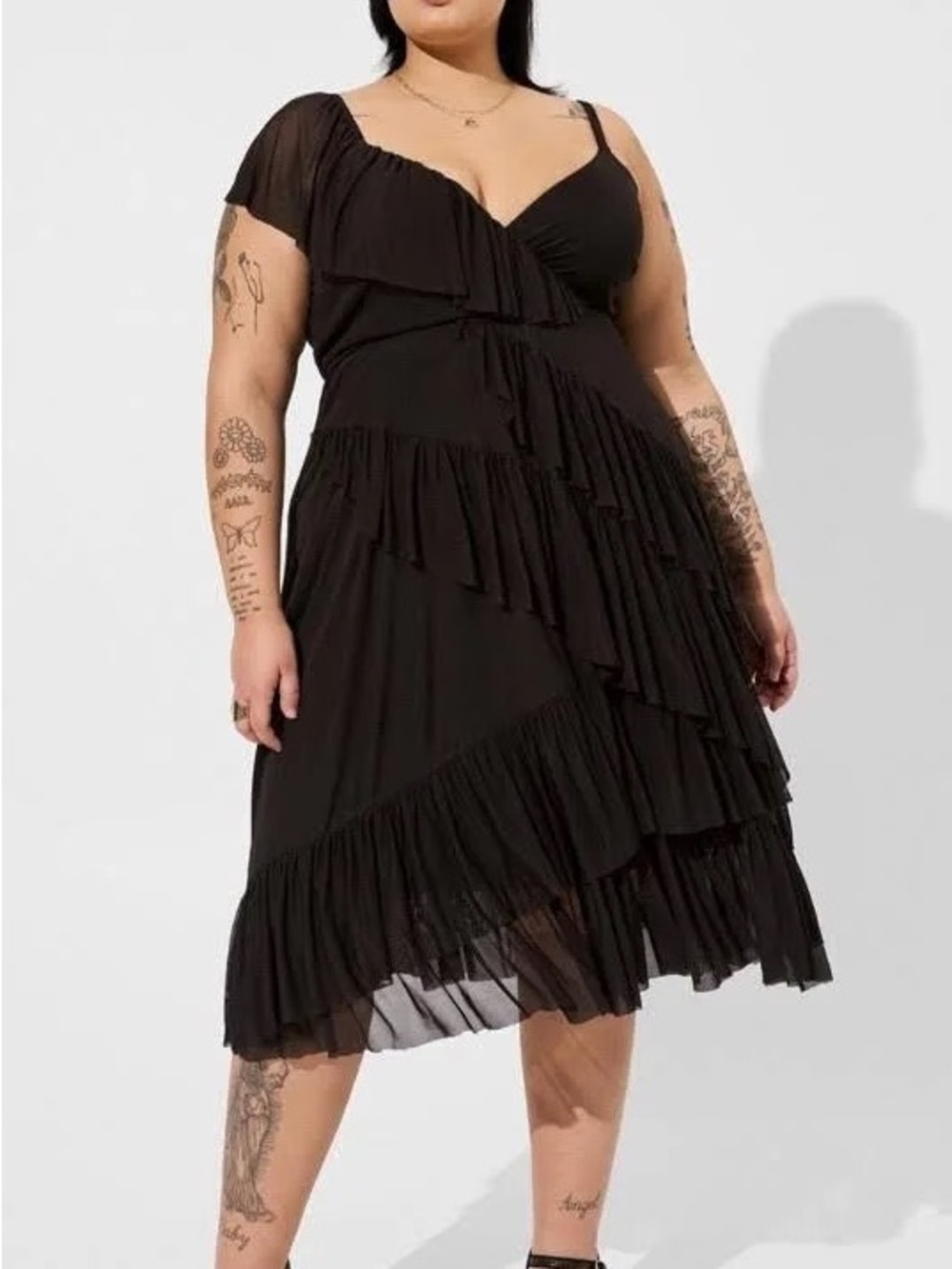 torrid Black One-Shoulder Ruffled Midi Dress
